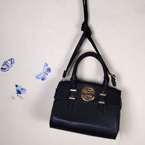Limelight classic flap crossbody hand bag